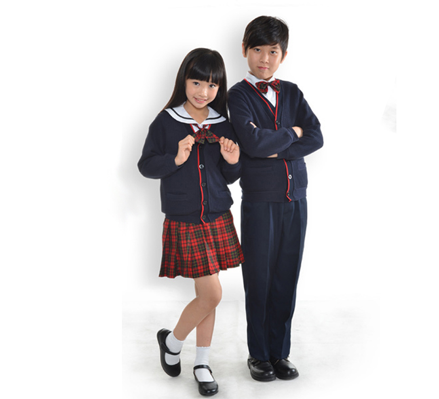 中国小学生小学校服款_深圳制服v小学网科技礼服论文范文图片