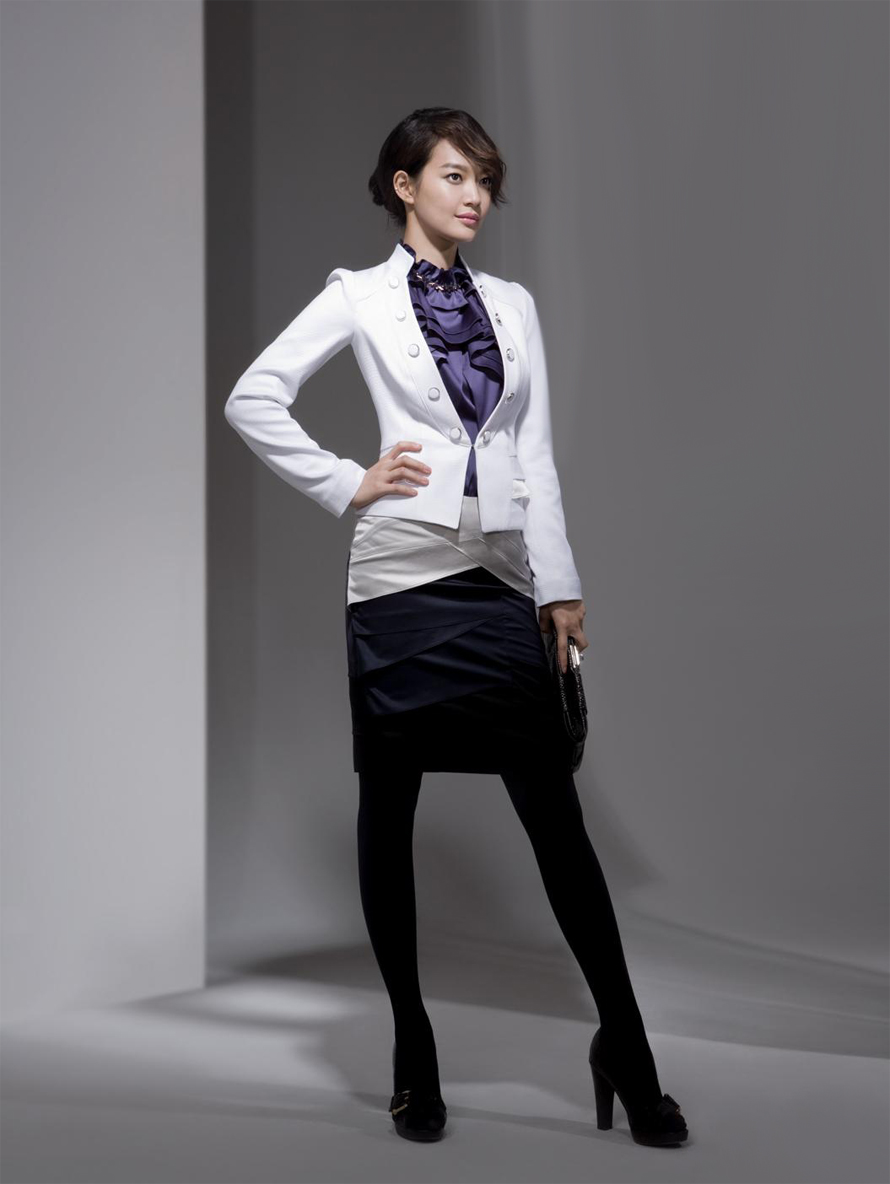 白色时尚职业通勤装服装图片_中国制服设计网