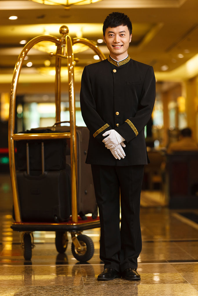 黑色酒店门童行李生制服图片_中国制服设计网