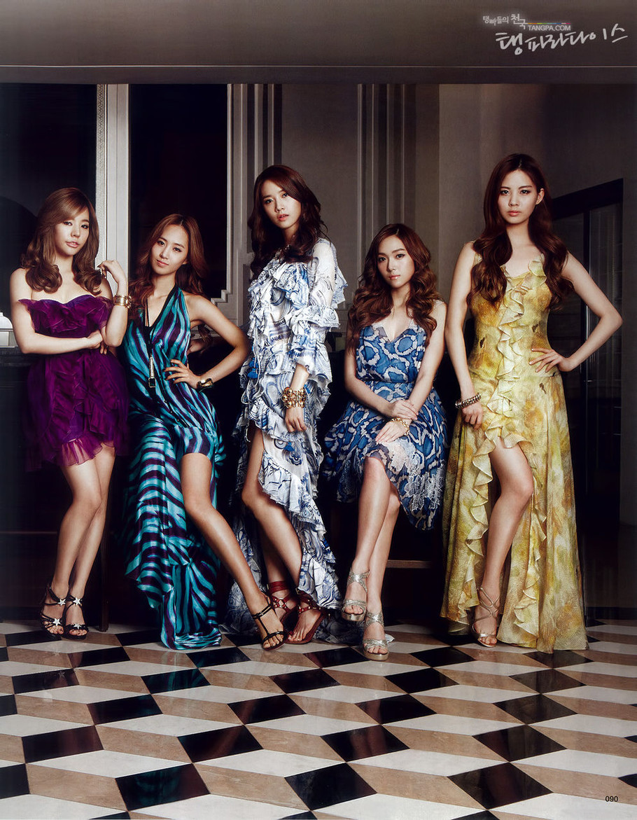 少女时代演出晚礼服照片