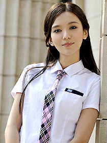 王希维气质学生服