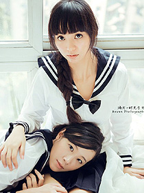 影棚拍摄女学生服装