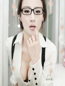 黑框眼镜KTV性感衬衫制服