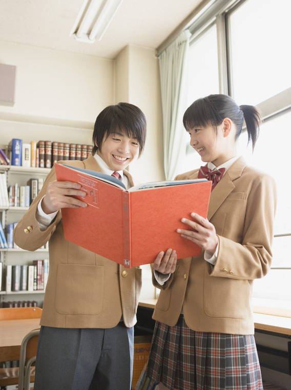 卡其色中学生校服服装图片 原创制服设计 职业装设计